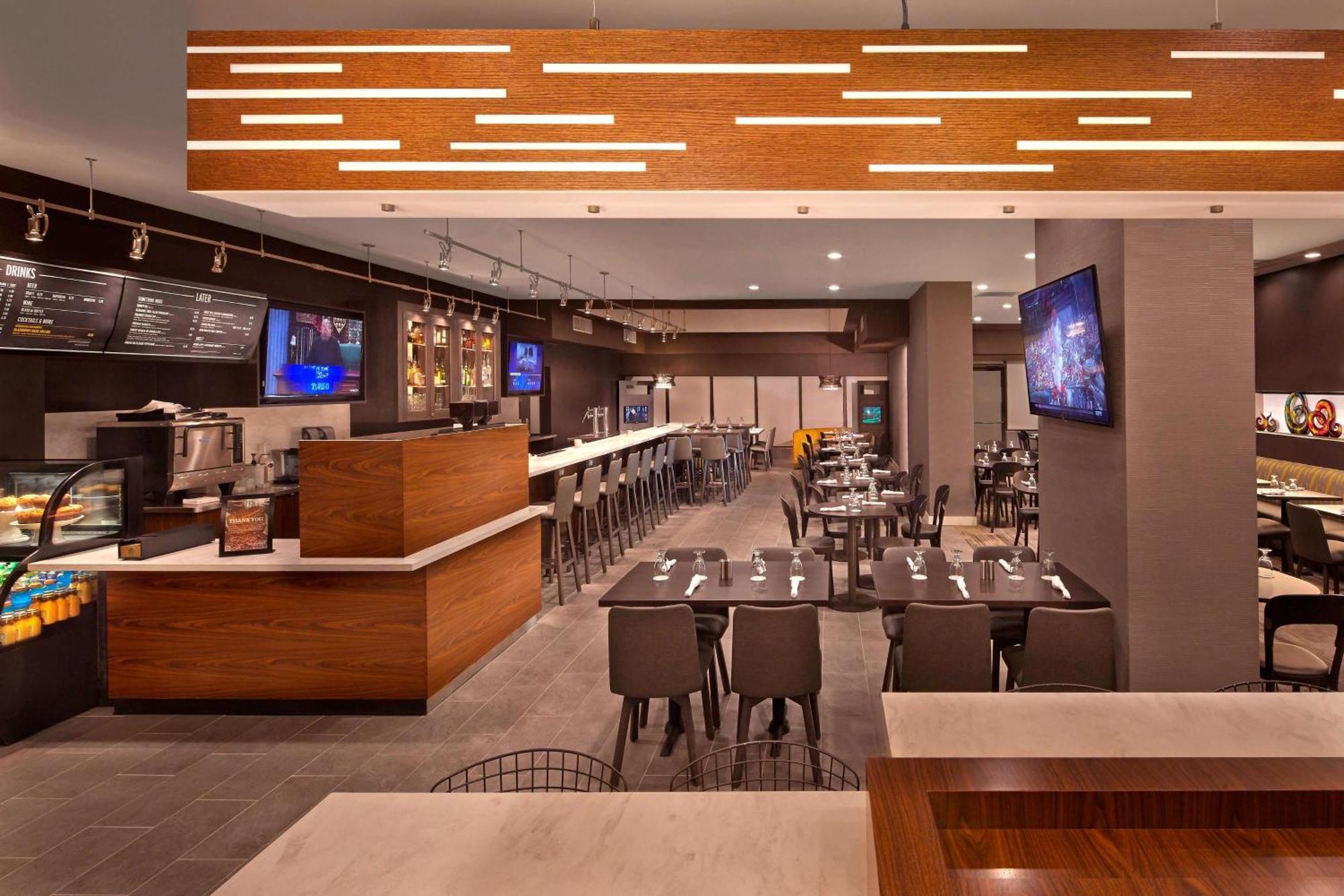 Courtyard By Marriott Philadelphia City Avenue Extérieur photo