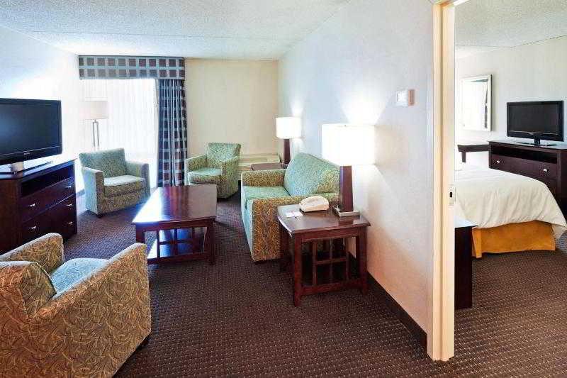 Courtyard By Marriott Philadelphia City Avenue Extérieur photo